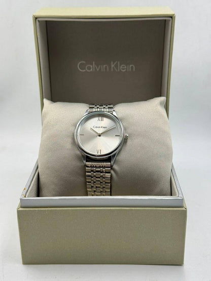 Calvin Klein ladies
60 dhs🪙🌨️

Zain08
♥️♥️♥️
