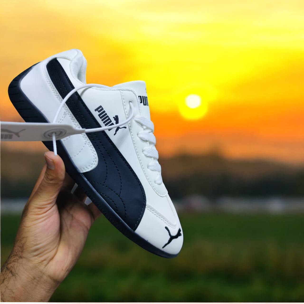 Puma
70 dhs🪙
Pink 36 to 41 Size
Other 36 to 45 Size

Zain05
♥️♥️♥️