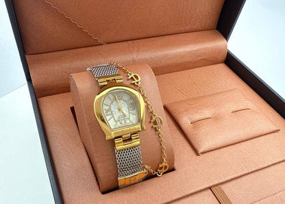 Aigner
Ladies watches
65 dhs🪙

Zain45
♥️♥️♥️