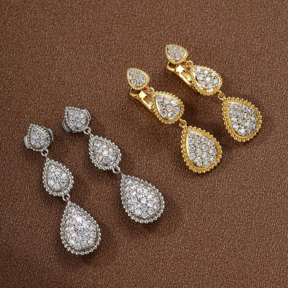 BOUCHERON 
Necklace 🦋
Earring 🐦‍🔥
Ring 💍 free size 
Master quality 💯
With normal boxes 📦 
145 dhs🇦🇪🇦🇪


With master box 🗃️ 
235 dhs🇦🇪🇦🇪

Zain216
♥️♥️♥️