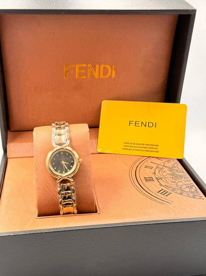 Fendi Ladies
*Offer price 
40 dhs🪙💕
Limit Stock

Zain08
♥️♥️♥️