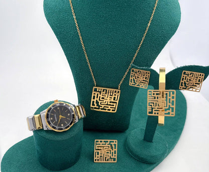 Watches boxes
Chanel
Dior
Gucci
LV

With box 
90 dhs🇦🇪🇦🇪

Zain45 
♥️♥️♥️