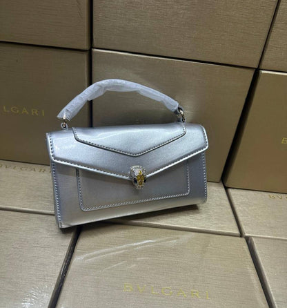 Bvlgari ❣️😊
high quality
140 dhs✅

Zain143
♥️♥️♥️