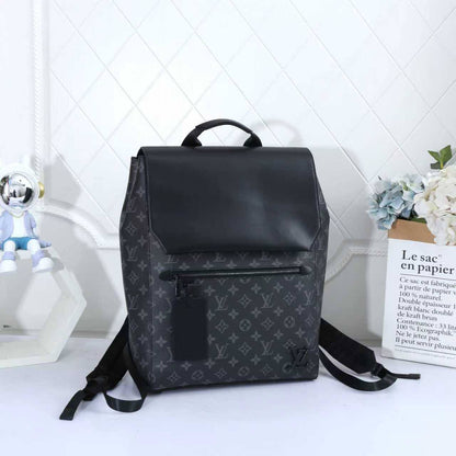 LV

120 dhs✅
Best quality 

with box🎁
 size 30 CM

Zain290
♥️♥️♥️
