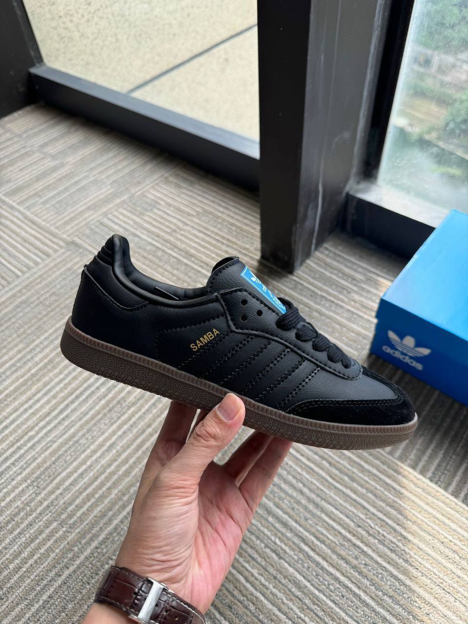 Samba
Size 36 to 45 
90 dhs✅

Zain183
♥️♥️♥️