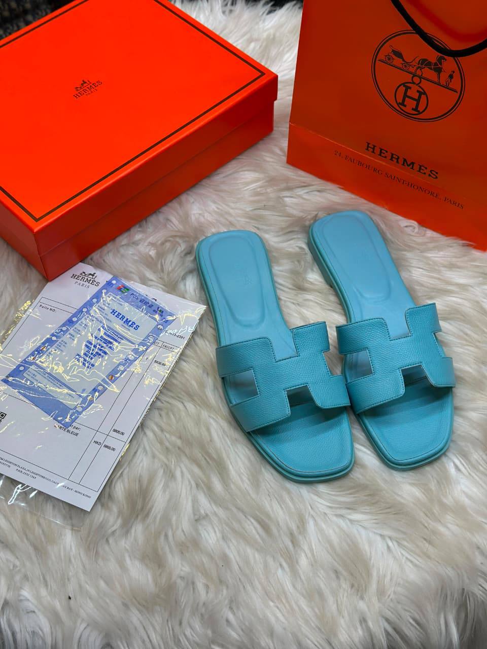 Hermes
Size:36 to 41
90 dhs🇦🇪🇦🇪

Zain241
♥️♥️♥️