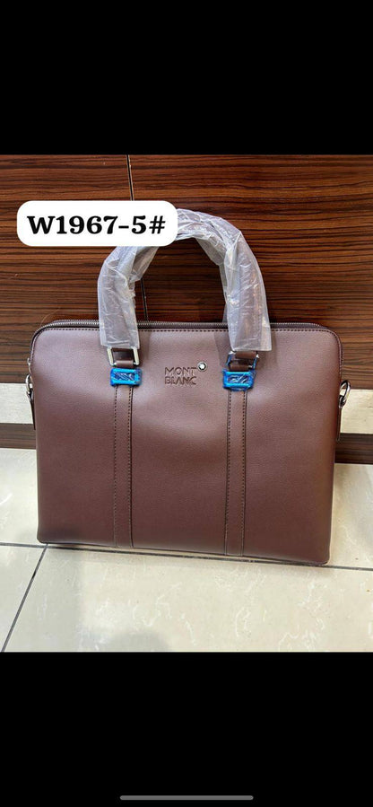 Laptop bag 
85 dhs💓

Zain190
♥️♥️♥️