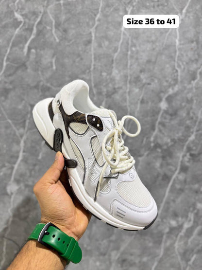𝗟𝗩 𝗡𝗘𝗪 𝗦𝗛𝗢𝗘𝗦
💯high quality
Size 36-37-38-39-40-41
140 dhs🪙🌨️

Zain86
♥️♥️♥️