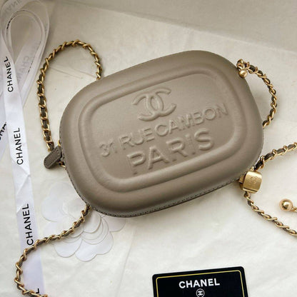 CHANEL 

COPY ONE 

WITH BOX 
🎁🎁🎁

140 dhs✅

Zain295
♥️♥️♥️