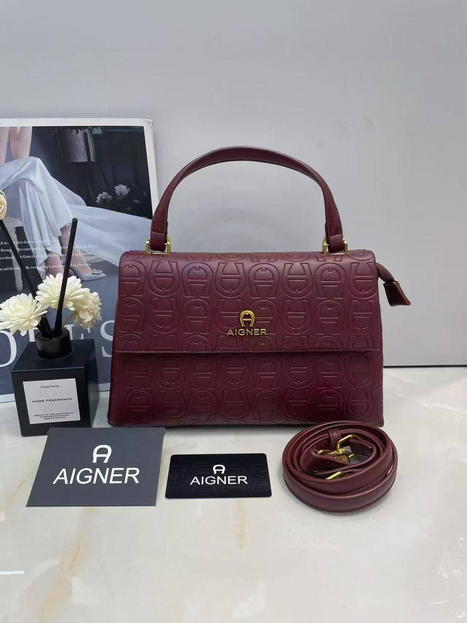 Mix Bag 
Good quality
Hermes
Dior

95 dhs🇦🇪🇦🇪

With box 📦 

Zain70 
♥️♥️♥️