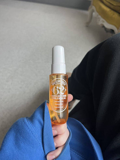 Sol
25 dhs💓

Zain54
♥️♥️♥️