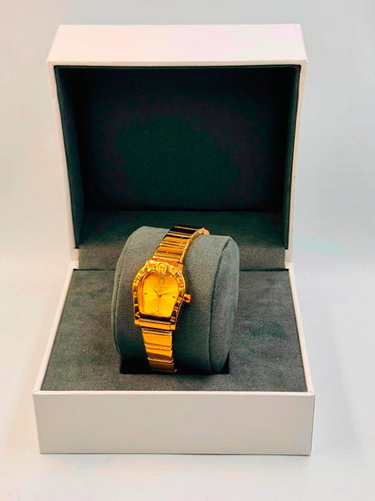 Aigner Ladies 
55 dhs🇦🇪🇦🇪

Zain08
♥️♥️♥️