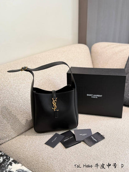 Master Bags
For Price 👇 WhatsApp✅
0568585901 
0507557372
0552275751 Owner Zain 👌

Zain314
♥️♥️♥️