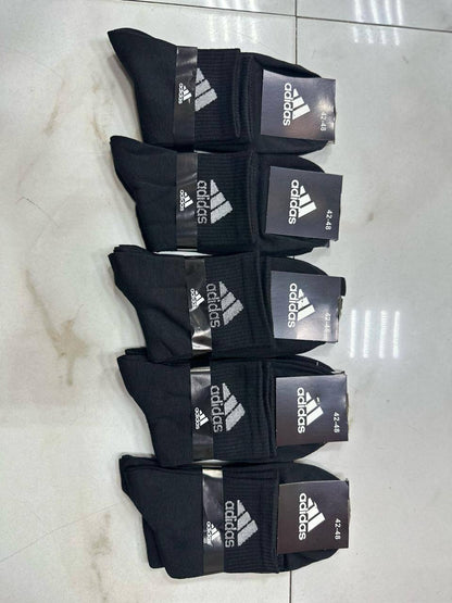 Now available 
M socks 🧦 
10 pairs 
35 dhs🪙💚

Zain138
♥️♥️♥️