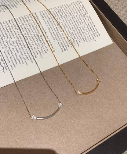 Tiffany 🔥*
Necklace 🐦‍🔥
Master quality 💯
With normal boxes 🗃️ 
50 dhs💓
With master box 📦 
70 dhs💓

Zain216
♥️♥️♥️