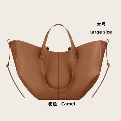 Polene 
Best quality 
120 dhs✅
size 57 cm

Zain290
♥️♥️♥️