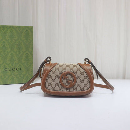 Gucci Master
250 dhs🪙💕
#21cm

Zain228
♥️♥️♥️