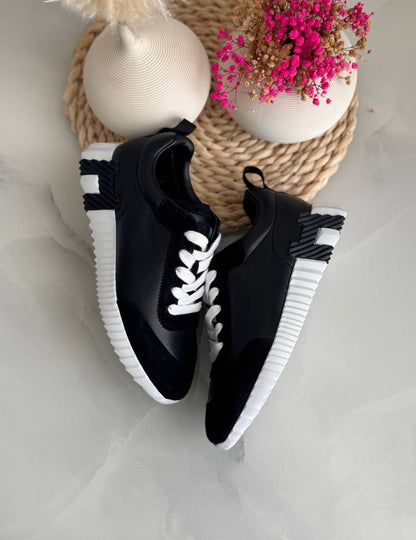 HERMES
*Vip quality*
*Size 36 to 42*
450 dhs✅

Zain113
♥️♥️♥️