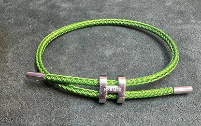 Hot moving 🔥🔥🔥 
Hermes UNISEX Bracelet. 
Water proof 💦💦💦
30 dhs❣️

Zain243
♥️♥️♥️