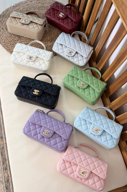 CHANEL 
Super Master Quality ⚡️
Original Packing 🎁
Size 20CM📏
For Price 👇 WhatsApp✅
0568585901 
0507557372
0552275751 Owner Zain 👌

Zain321
♥️♥️♥️