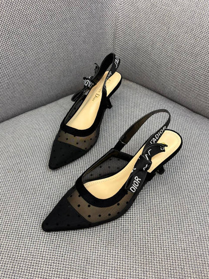 Dior 
120 dhs✅
Size 36-42

Zain55
♥️♥️♥️