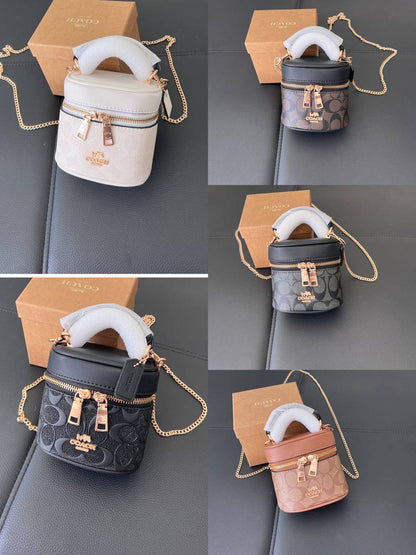 Coach
85 dhs✅

with box
🎁🎁🎁

 size  small

Zain26
♥️♥️♥️