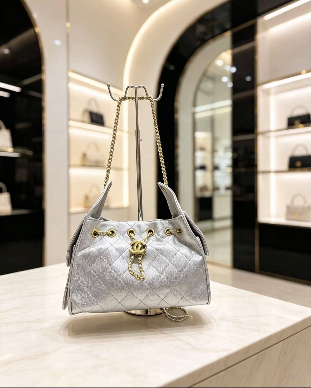 Chanel
120 dhs🇦🇪🇦🇪
Good quality 

Zain07
♥️♥️♥️