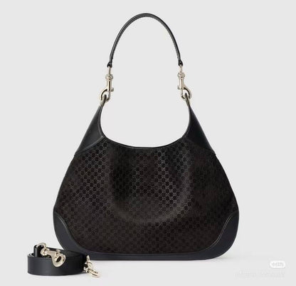 Gucci
Master
290 dhs✅

Zain10
♥️♥️♥️