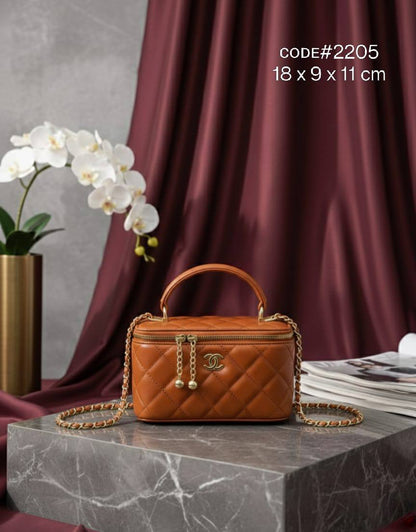 Chanel ᴠᴀɴɪᴛʏ ʙᴀɢ
ᴄʜᴀɪɴ ᴄʀᴏss ʙᴏᴅʏ ʙᴀɢ
ᴡɪᴛʜ ᴄɪʀᴄʟᴇ ᴄʜᴀɪɴ ʟᴏᴄᴋ
ɢᴏʟᴅ ʜᴀʀᴅᴡᴀʀᴇ
ᴄʜᴀɪɴ ʙᴇʟᴛ sᴛʀᴀᴘ 
sɪᴢᴇ: 18 cm
ᴡɪᴛʜ BOX
🎁🎁🎁

70 dhs✅

Zain31
♥️♥️♥️