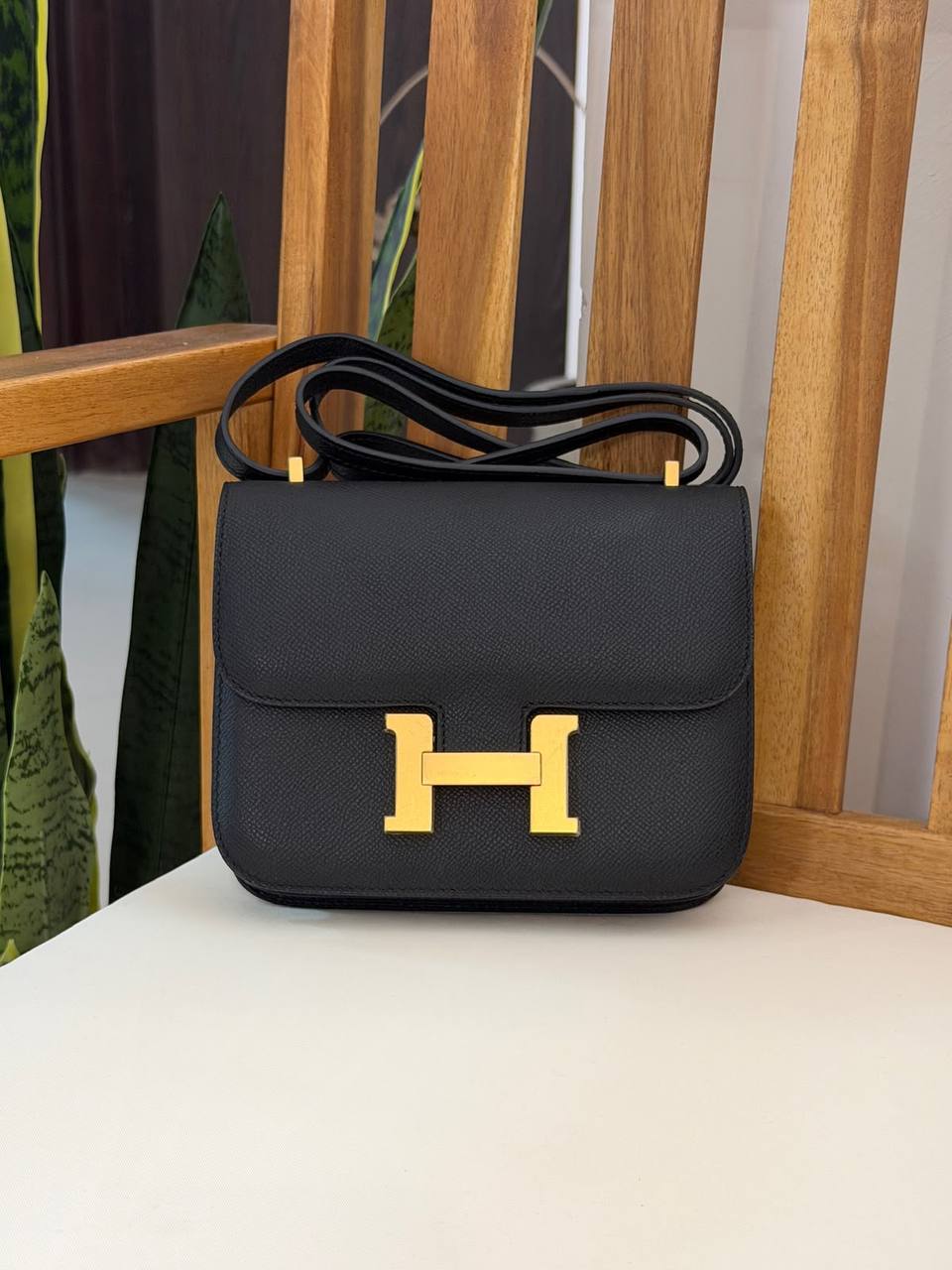HERMES 
Super Master Quality ⚡️
With Mirror🪞
Original Packing 🎁
Size 18CM📏
For Price 👇 WhatsApp✅
0568585901 
0507557372
0552275751 Owner Zain 👌

Zain321
♥️♥️♥️