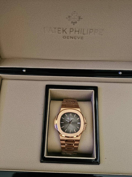 PATEK PHILIPPE AQUANAUT 
Swiss Movement🇨🇭
Water Resistant 💧
Sapphire Crystal 
Super Master Quality 
With Original Box  📦🛍️
For Price 👇 WhatsApp✅
0568585901 
0507557372
0552275751 Owner Zain 👌

Zain282
♥️♥️♥️