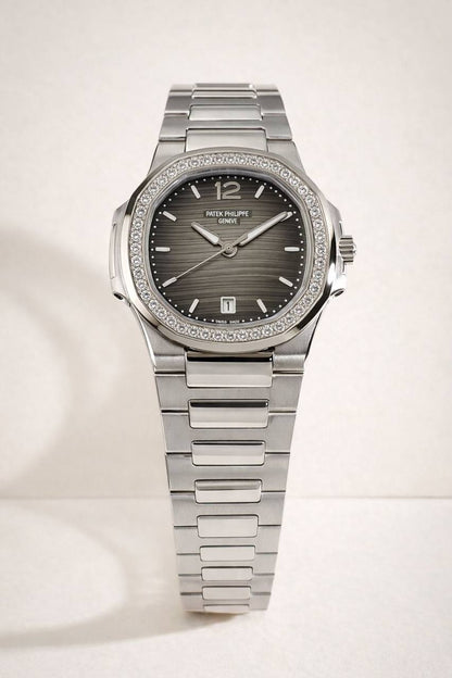 Patek Philippe
 watch for ladies 
good quality 
280 dhs💓
❤️ (size 31mm)

Zain59
♥️♥️♥️