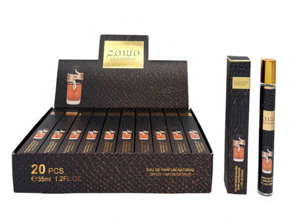 Perfume box

20 pc inside

80 dhs 

full box🎁🎁🎁

Zain254
♥️♥️♥️