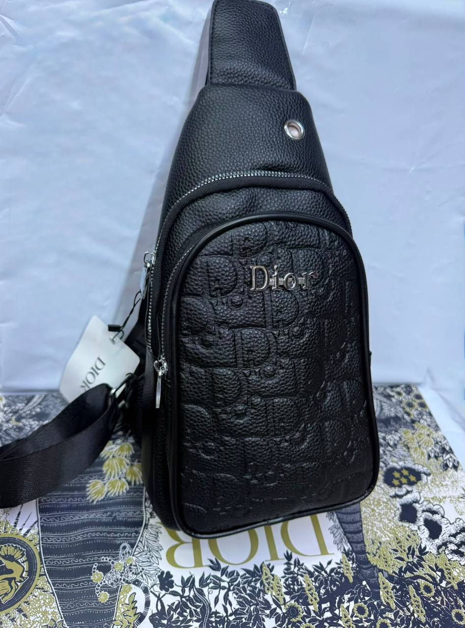 LV Backbag
55 dhs🇦🇪🇦🇪

Zain93
♥️♥️♥️