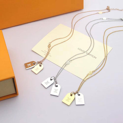 BVLGARI SET 
MASTER ✨💫
NECKLACE BANGLE EARRING RING
480 DHS✅ ⭐

WITH BOX AND PAPER BAG🎁🛍️
WITH MASTER BOX AND PAPER BAG CARD🎁🛍️
580 DHS✅

Zain89
♥️♥️♥️