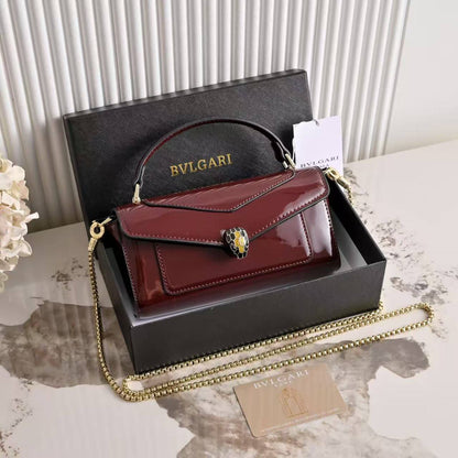 Bvlgari 

withbox 
100 dhs🇦🇪🇦🇪

Zain143
♥️♥️♥️