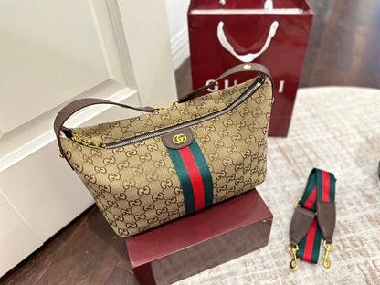 GUCCI 

NEW CAME 
GOOD QUALITY 

95 dhs❣️

Zain39
♥️♥️♥️