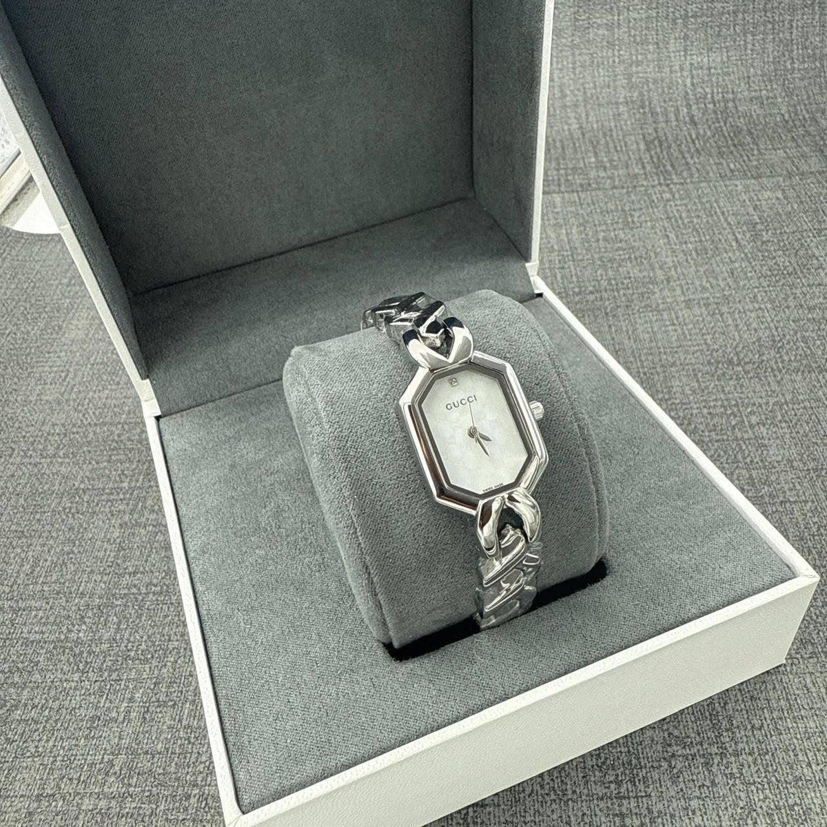 Dior
Aigner
Rolex
Piaget
Gucci

55 dhs

Zain45
♥️♥️♥️