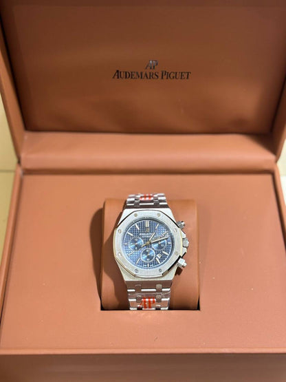 Audemars piguet for men ... automatic🌹🌹🌹

350 dhs🪙🌨️

⛔️With box
🎁🎁🎁

Zain108
♥️♥️♥️