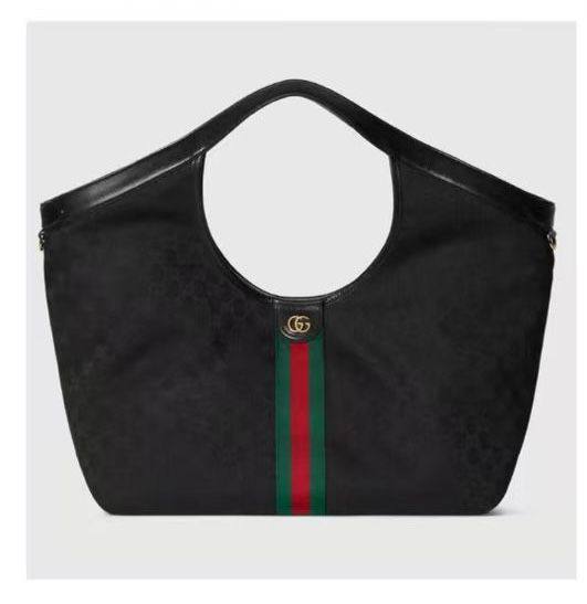 Gucci 
Master🌺
260 dhs✅
#60cm❤️❤️🙋‍♂️

Zain228
♥️♥️♥️