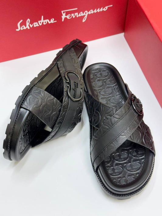 NEW CAME
MEN SLIPPER
FERRAGAMO
GOOD QUALITY
105 dhs🌺
39 TO 46

Zain40
♥️♥️♥️