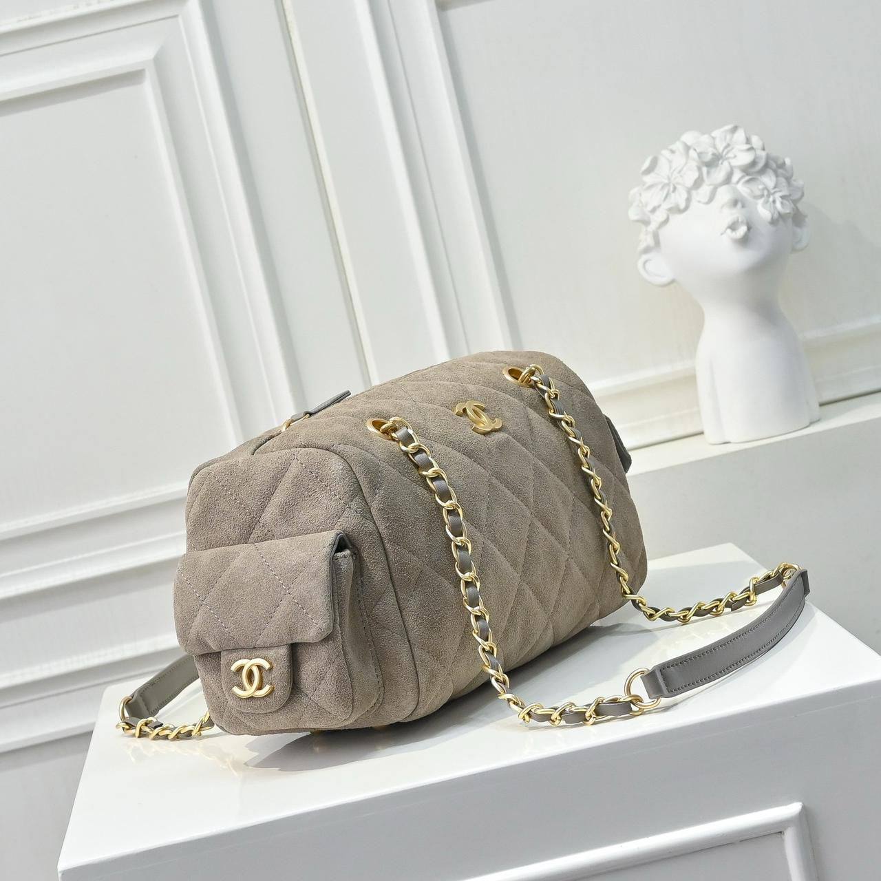 Chanel Master
33cm💕💕
350 dhs🪙💕

Zain228
♥️♥️♥️