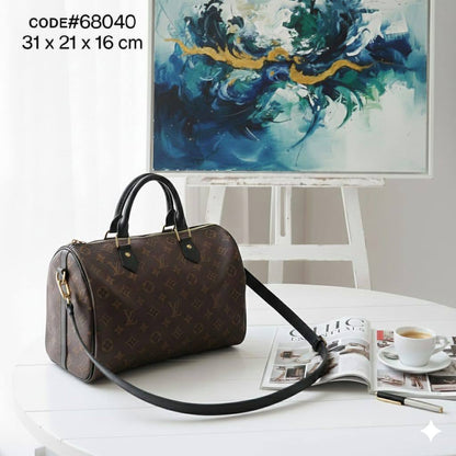 LV
sᴘᴇᴇᴅʏ ʙᴀɴᴅᴏᴜʟɪᴇ̀ʀᴇ
ɪɴ sɪɢɴᴀᴛᴜʀᴇ ᴍᴏɴᴏɢʀᴀᴍ
ᴄᴏᴡʜɪᴇ ʟᴇᴀᴛʜᴇʀ ᴛʀɪᴍ
ᴡɪᴛʜ ʟᴏɴɢ ʙᴇʟᴛ sᴛʀᴀᴘ
sɪᴢᴇ : 31 cm

75 dhs🗽

Zain31
♥️♥️♥️