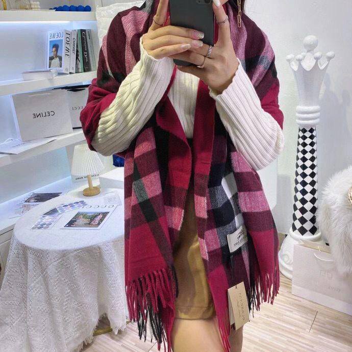 Coming new stock
Winter scarf 
45 dhs🪙🌨️

Zain93
♥️♥️♥️