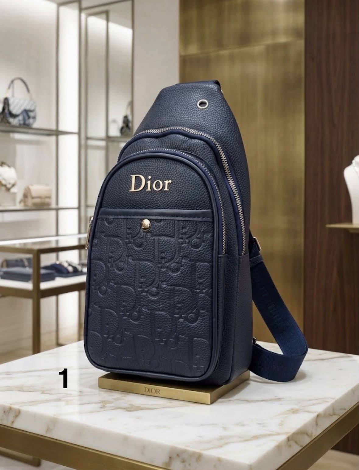 Gucci 
Bags


Good quality 
85 dhs🇦🇪🇦🇪🇦🇪

Zain182
♥️♥️♥️