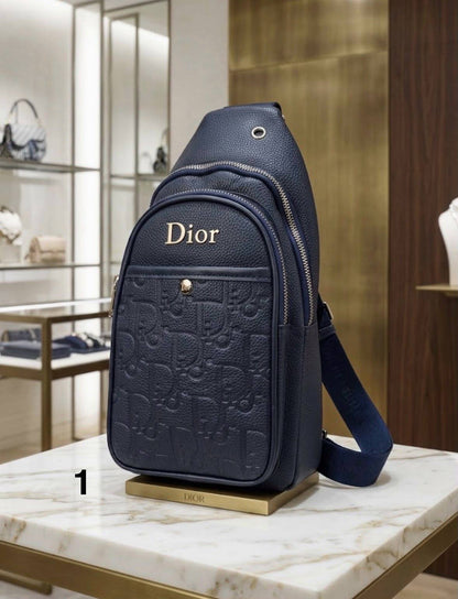 Gucci 
Bags


Good quality 
85 dhs🇦🇪🇦🇪🇦🇪

Zain182
♥️♥️♥️
