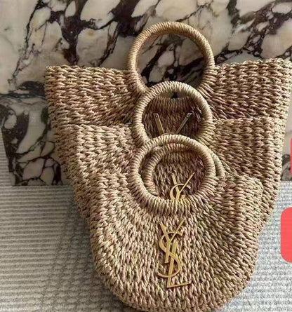 Chloe 
Ysl

AVAILABLE 
BAGS 
Good quality 

100 dhs🇦🇪🇦🇪

Zain169
♥️♥️♥️