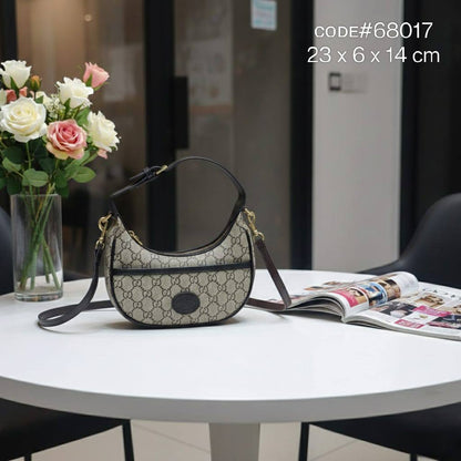 GUCCI ʜᴀʟғ ᴍᴏᴏɴ
ʟᴏᴏᴘ sʜᴏᴜʟᴅᴇʀ ʙᴀɢ
ᴡɪᴛʜ ʟᴏɴɢ ʙᴇʟᴛ sᴛʀᴀᴘ
sɪᴢᴇ : 23 cm

65 dhs✅

Zain31
♥️♥️♥️