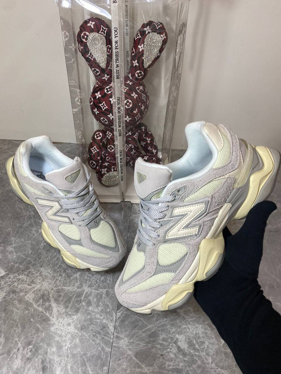 New Balance 9060
Pink 36-41
Other color 36-45
On Discount Now 🤩
210 dhs🇦🇪🇦🇪

Zain242
♥️♥️♥️