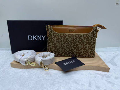 DKNY
95 dhs🪙🌨️

Zain114
♥️♥️♥️